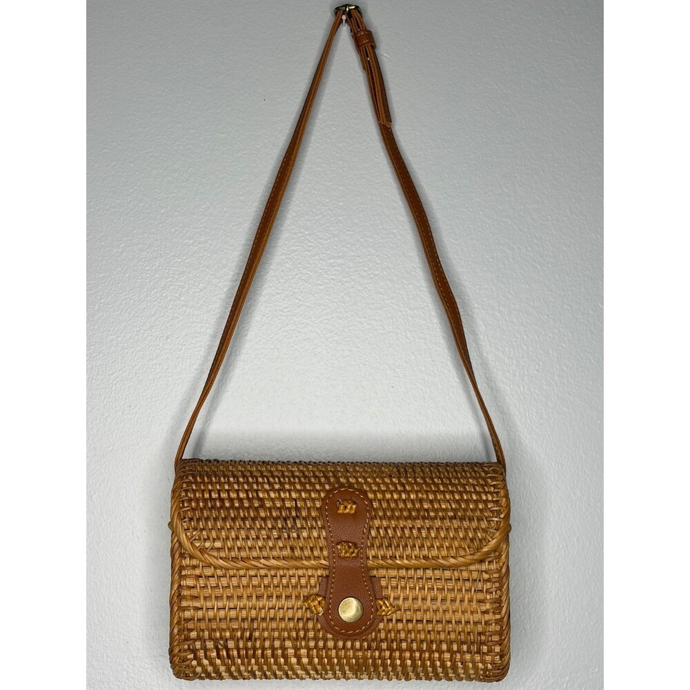 Handwoven Rattan Shoulder Leather Strap Floral Lined Bag